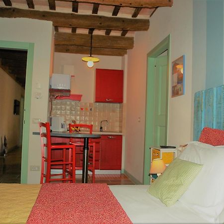 Le Maracla Country House Jesi Exteriör bild