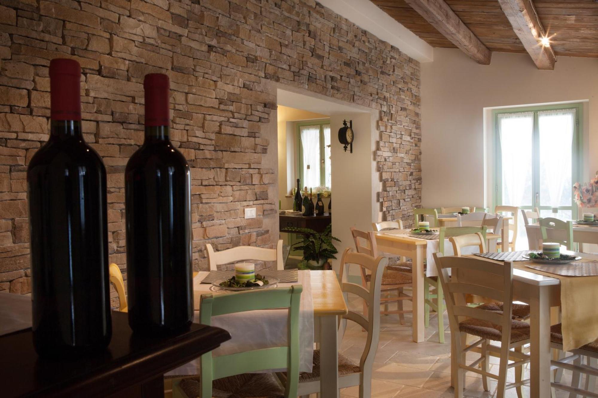Le Maracla Country House Jesi Exteriör bild