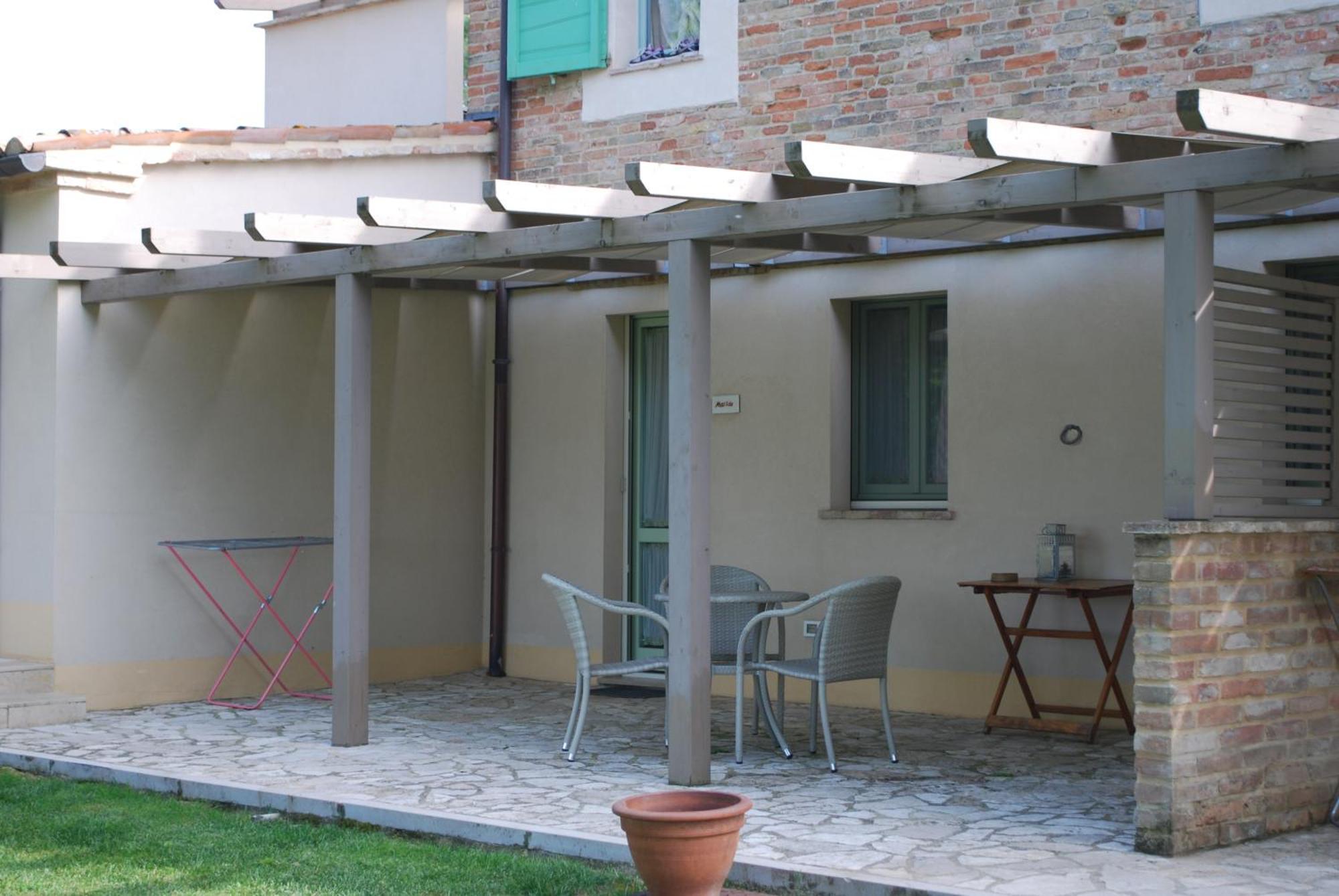 Le Maracla Country House Jesi Exteriör bild