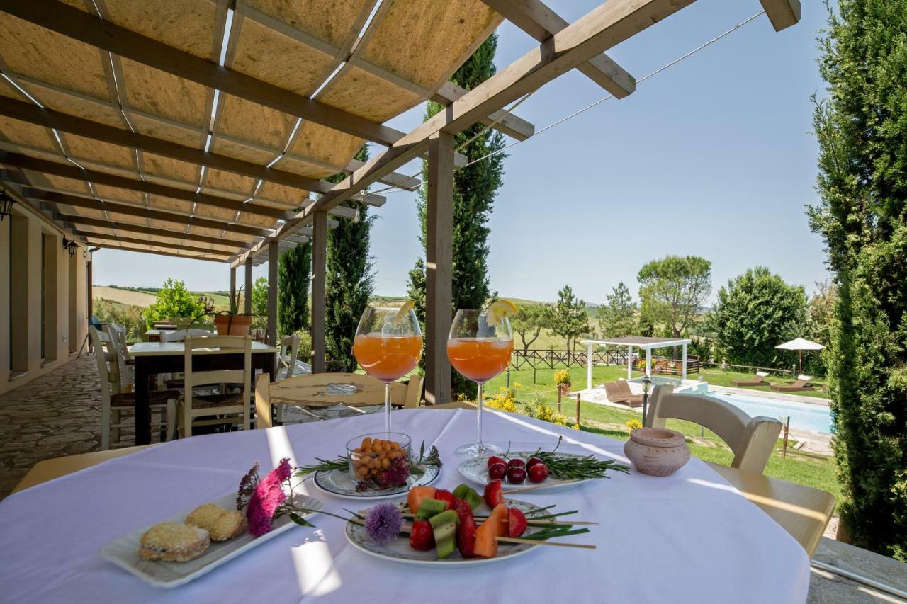 Le Maracla Country House Jesi Exteriör bild