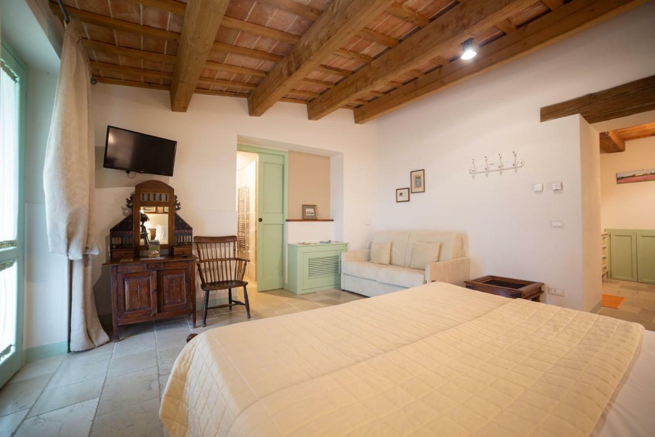Le Maracla Country House Jesi Exteriör bild