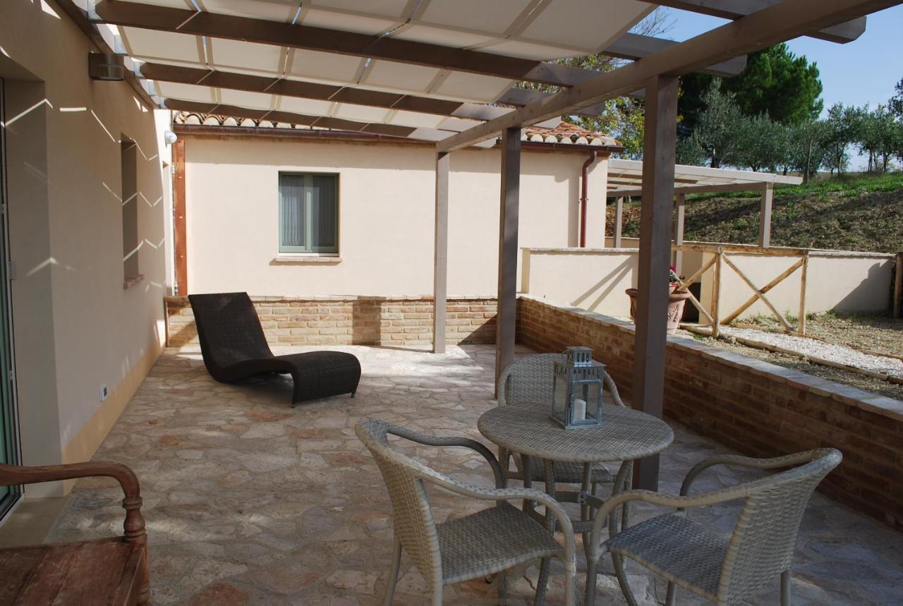 Le Maracla Country House Jesi Rum bild